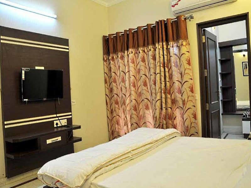 Mohini Home Stay Agra  Esterno foto